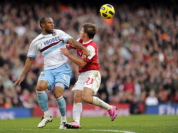 年轻球员在 年轻球员在