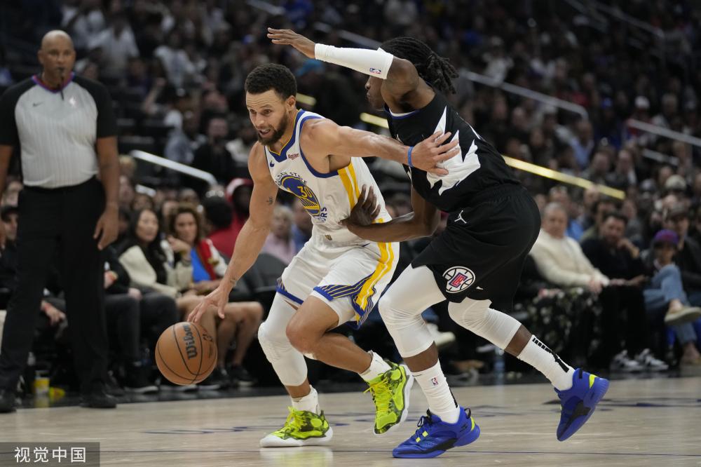 精準的頭球 精準的頭球